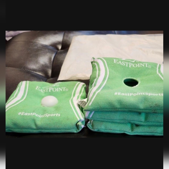 Set of 8 Eastpoint Sports Bean Bags Used for Corn Hole or Bean Bag Toss - Picture 2 of 4